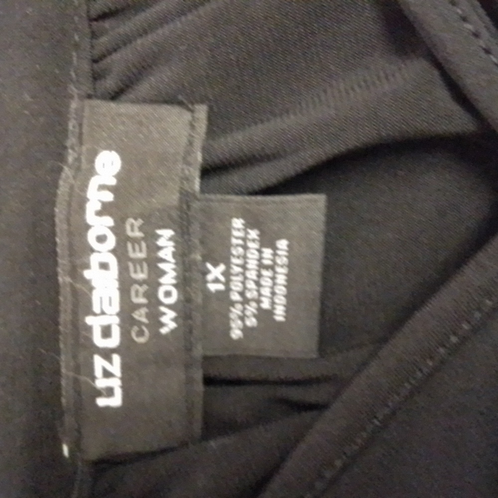 Liz Claiborne Career Woman NWT black dressy top, 1X - Picture 7 of 10